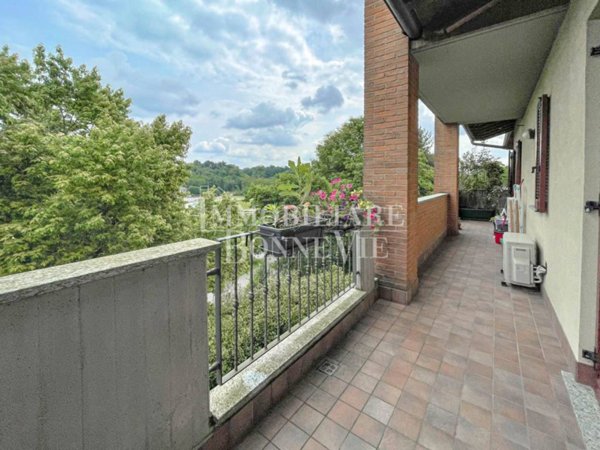 appartamento in vendita a Cadorago in zona Caslino al Piano