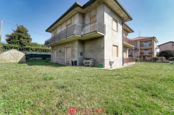 appartamento in vendita a Cadorago
