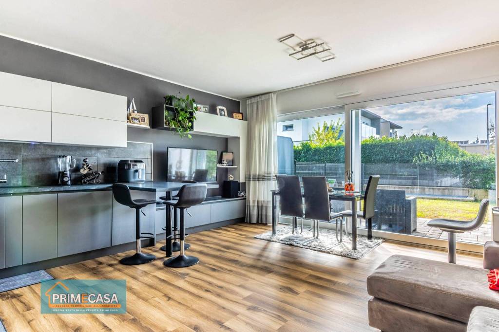 appartamento in vendita a Cadorago