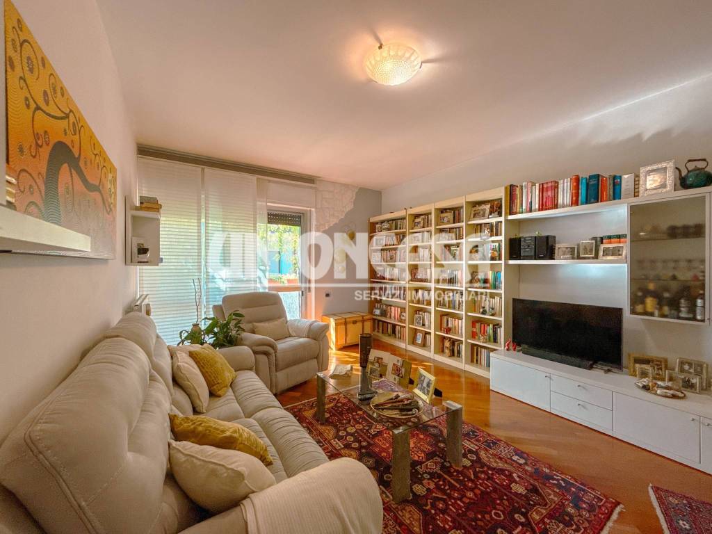 appartamento in vendita a Cadorago