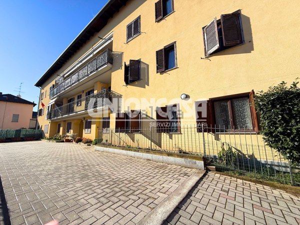 appartamento in vendita a Cadorago in zona Bulgorello