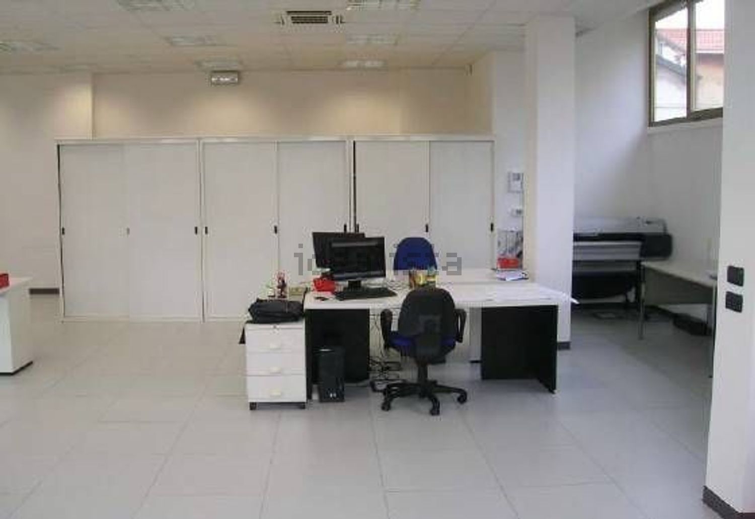ufficio in vendita a Cadorago