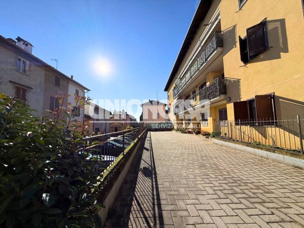 appartamento in vendita a Cadorago in zona Bulgorello