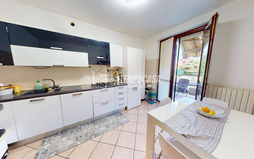 casa indipendente in vendita a Cadorago in zona Caslino al Piano