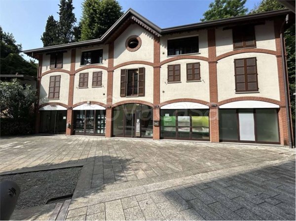 appartamento in vendita a Cadorago in zona Bulgorello