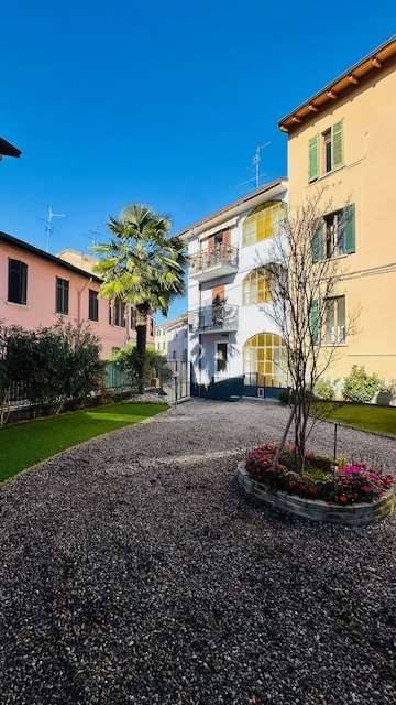 appartamento in vendita a Cadorago in zona Caslino al Piano