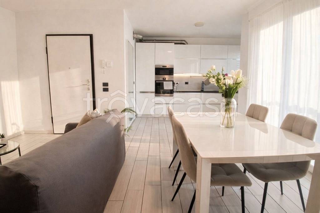 appartamento in vendita a Cadorago