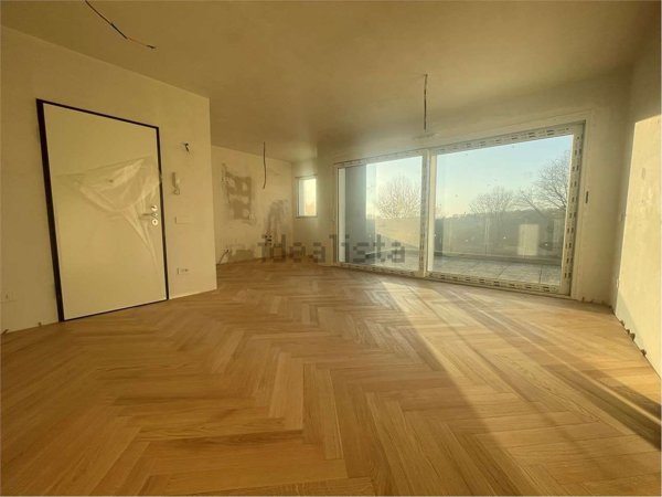 appartamento in vendita a Cadorago in zona Caslino al Piano