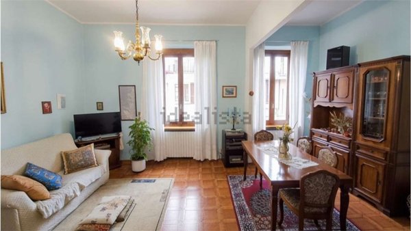 appartamento in vendita a Cadorago in zona Caslino al Piano