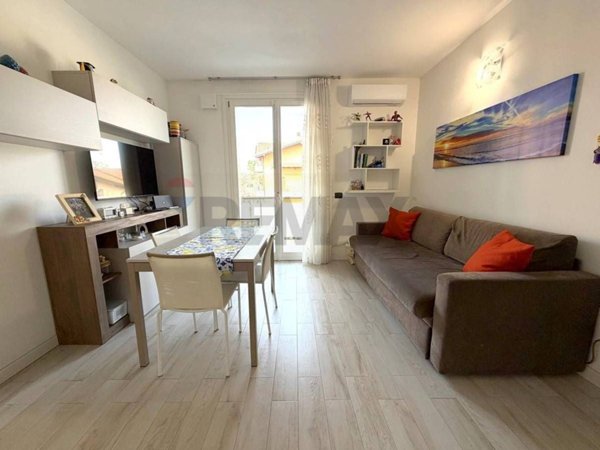 appartamento in vendita a Cadorago in zona Caslino al Piano