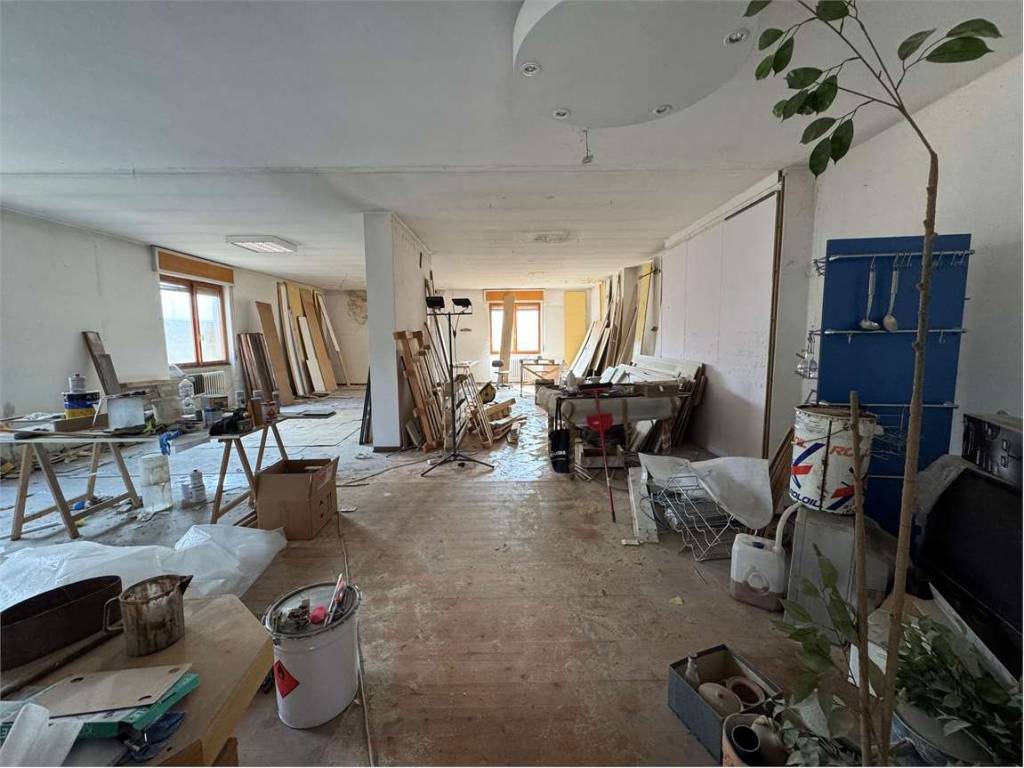 appartamento in vendita a Cadorago in zona Caslino al Piano