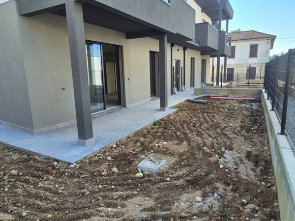 appartamento in vendita a Cadorago in zona Caslino al Piano