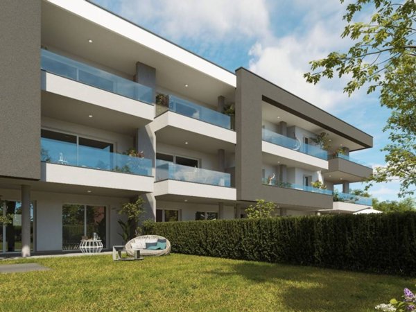 appartamento in vendita a Cadorago in zona Caslino al Piano