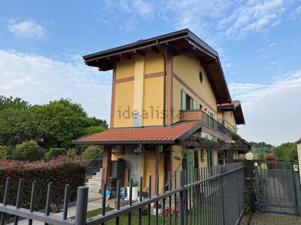 appartamento in vendita a Cadorago