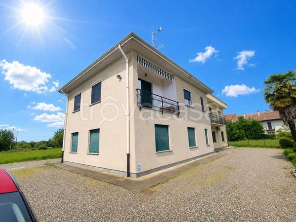 appartamento in vendita a Cadorago in zona Caslino al Piano