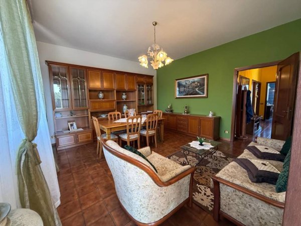 appartamento in vendita a Cadorago in zona Caslino al Piano