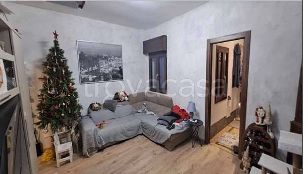 appartamento in vendita a Cadorago in zona Caslino al Piano