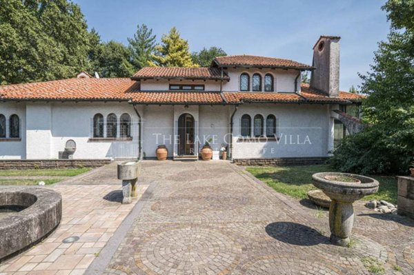 casa indipendente in vendita a Cadorago