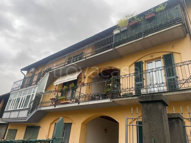 appartamento in vendita a Cadorago in zona Caslino al Piano