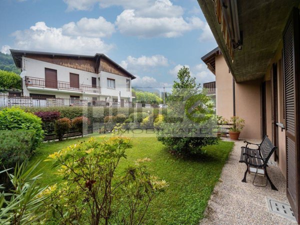 appartamento in vendita a Caglio