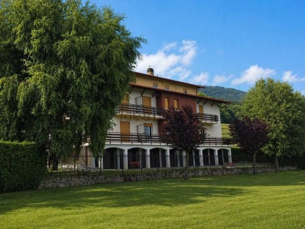 appartamento in vendita a Caglio