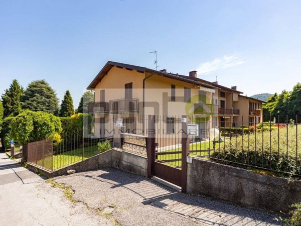 appartamento in vendita a Caglio