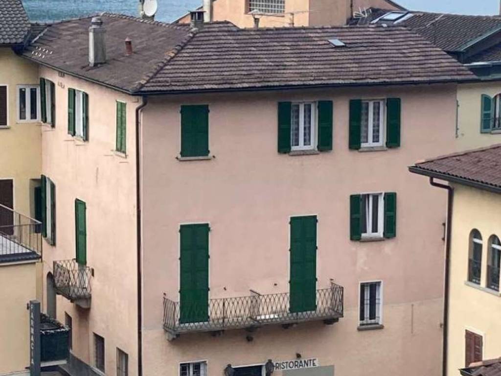 intera palazzina in vendita a Campione d'Italia