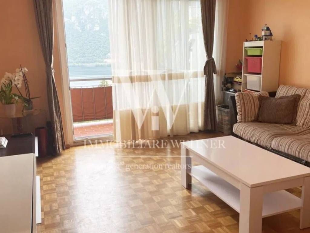 appartamento in vendita a Campione d'Italia