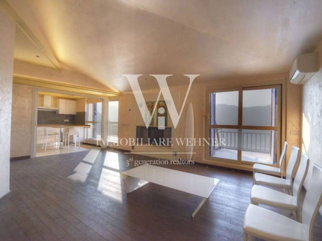 appartamento in vendita a Campione d'Italia