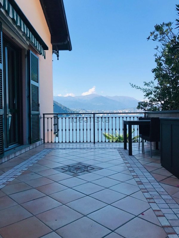 appartamento in vendita a Campione d'Italia