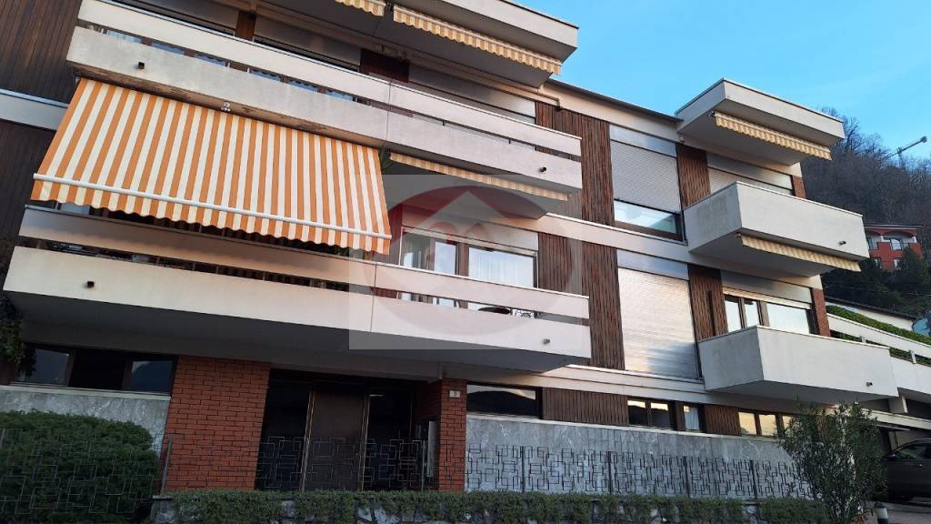 appartamento in vendita a Campione d'Italia