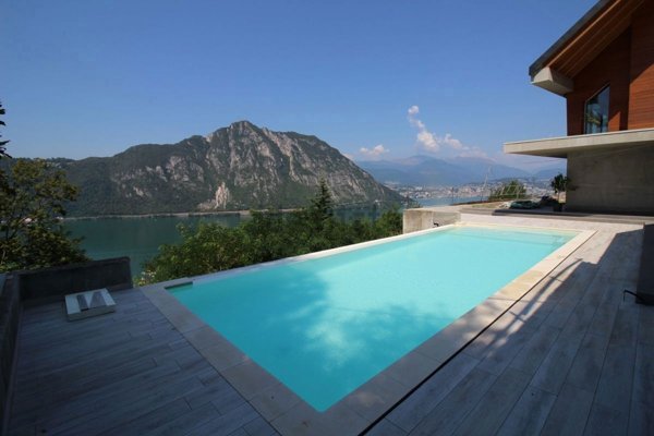 casa indipendente in vendita a Campione d'Italia