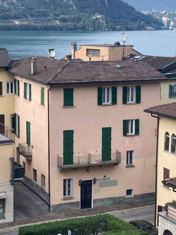appartamento in vendita a Campione d'Italia