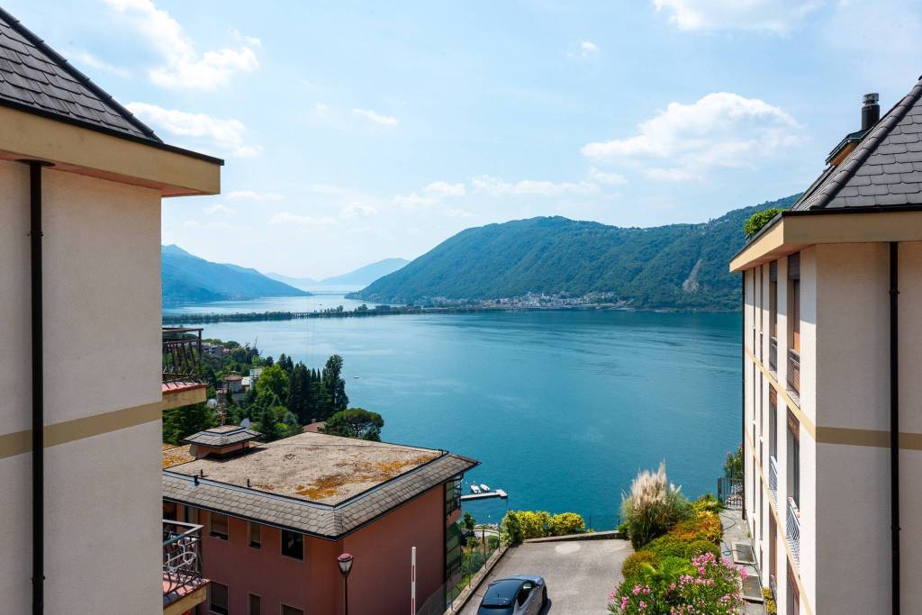 appartamento in vendita a Campione d'Italia in zona Capernago