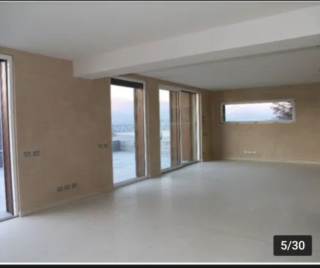 casa indipendente in vendita a Campione d'Italia