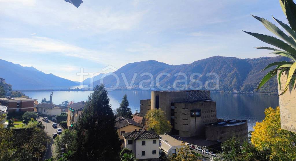 appartamento in vendita a Campione d'Italia