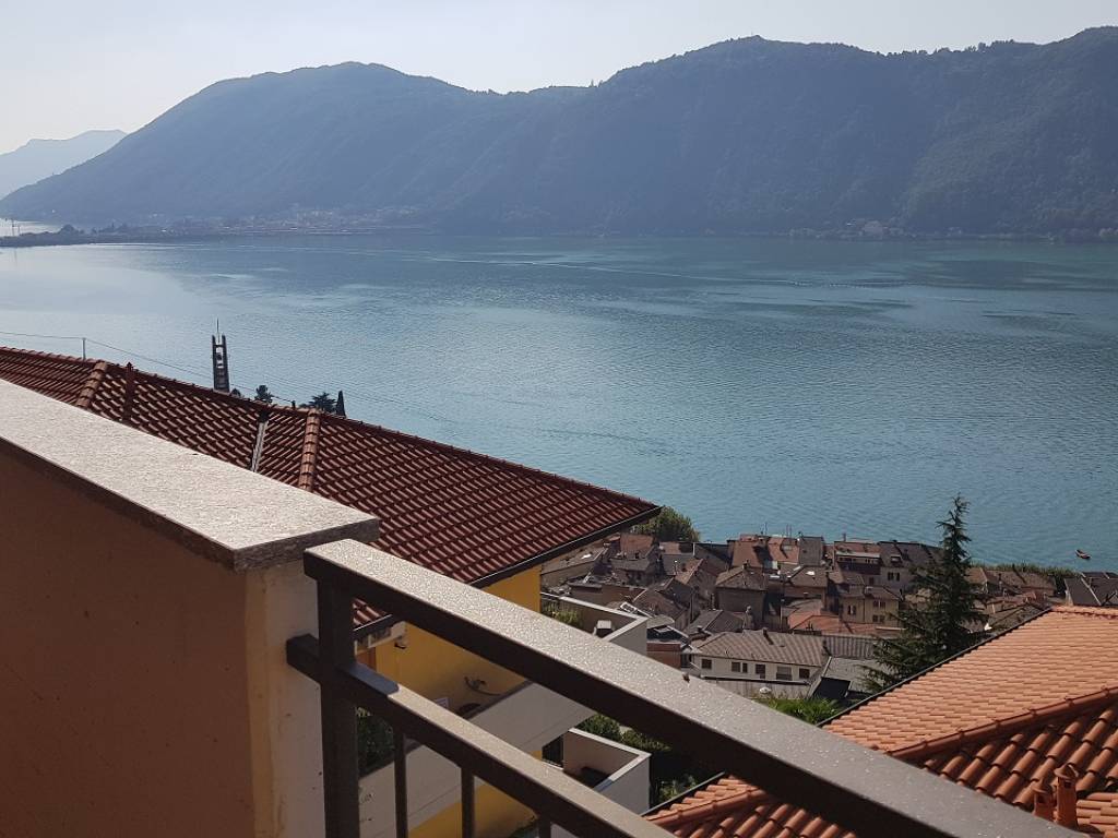 appartamento in vendita a Campione d'Italia