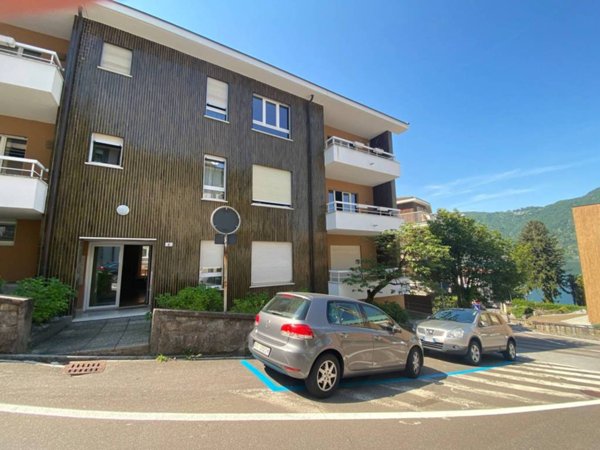 intera palazzina in vendita a Campione d'Italia