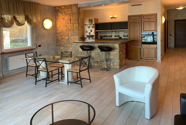 appartamento in vendita a Campione d'Italia