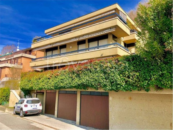 casa indipendente in vendita a Campione d'Italia