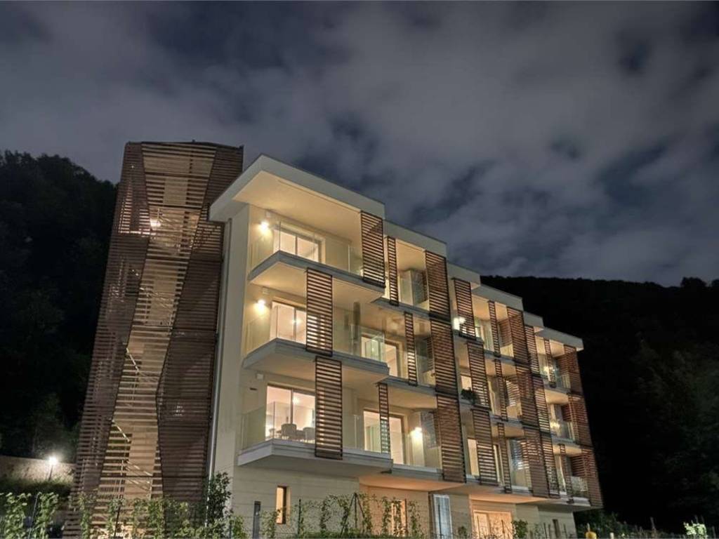 appartamento in vendita a Campione d'Italia