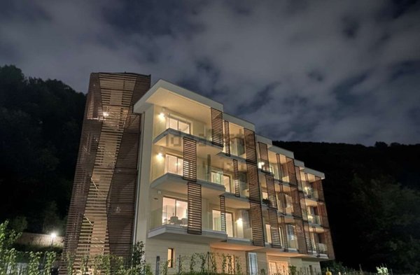 appartamento in vendita a Campione d'Italia