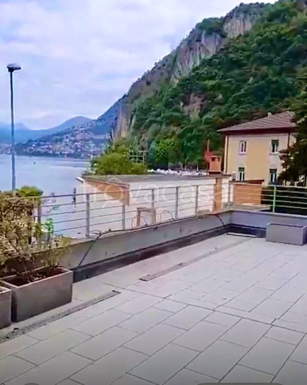 appartamento in vendita a Campione d'Italia