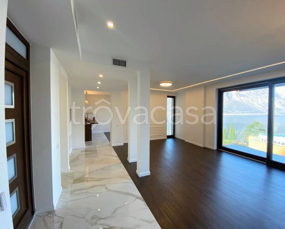 casa indipendente in vendita a Campione d'Italia