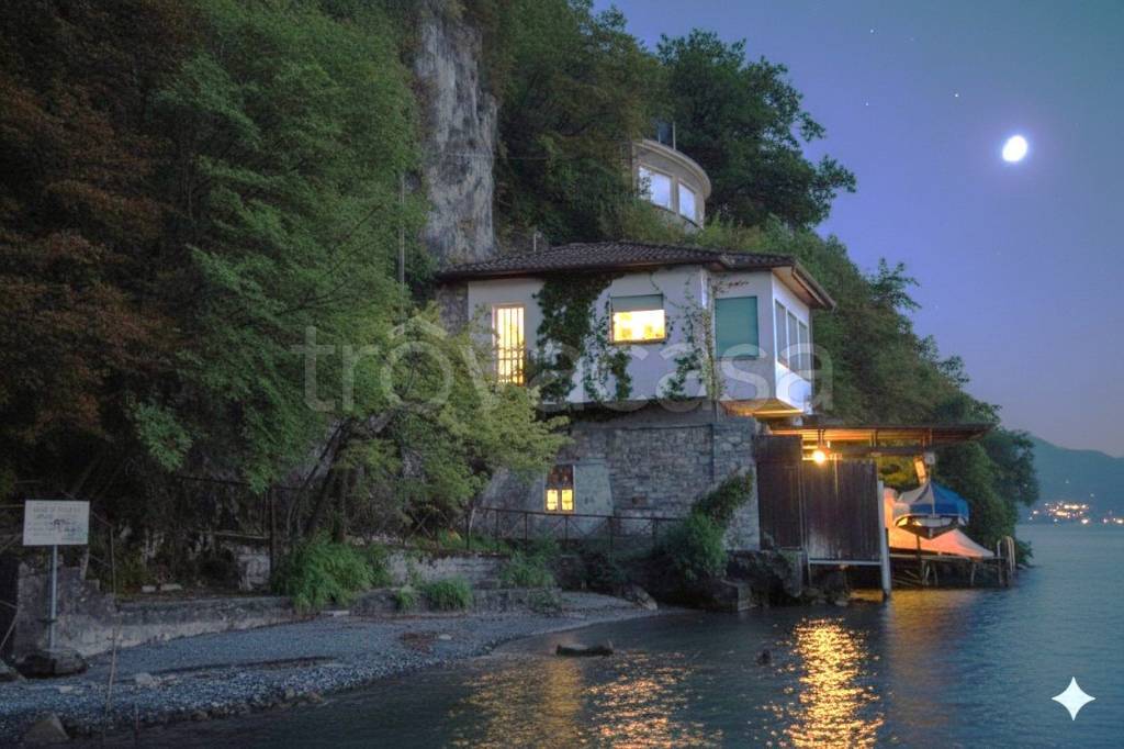 casa indipendente in vendita a Campione d'Italia