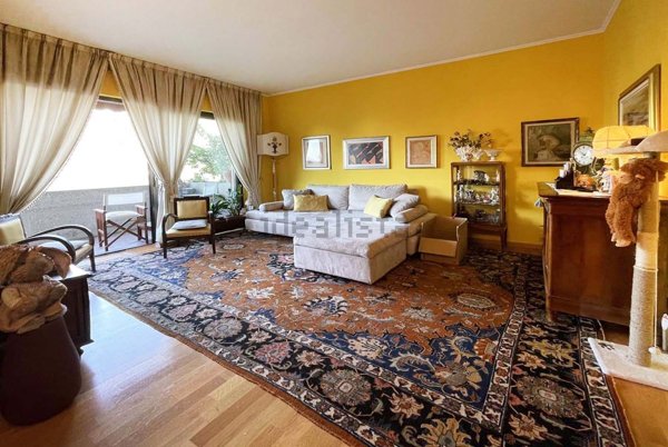 appartamento in vendita a Campione d'Italia