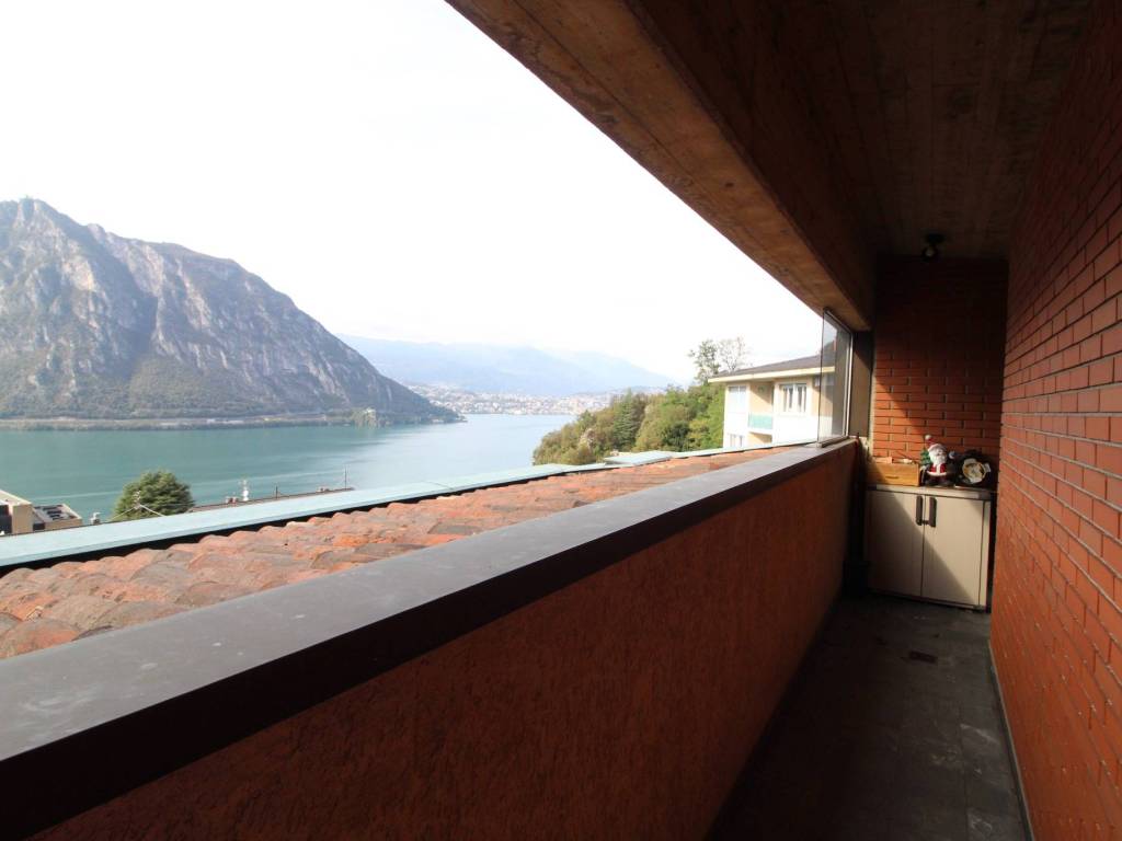 casa indipendente in vendita a Campione d'Italia