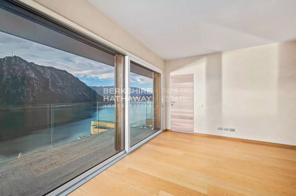 casa indipendente in vendita a Campione d'Italia