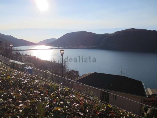 casa indipendente in vendita a Campione d'Italia