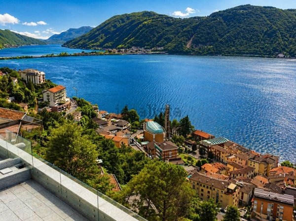 casa indipendente in vendita a Campione d'Italia